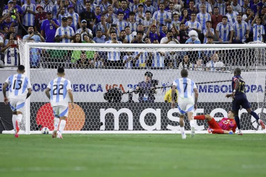Copa América 2024: Messi erró penal y Dibu Martínez se convierte en héroe para Argentina