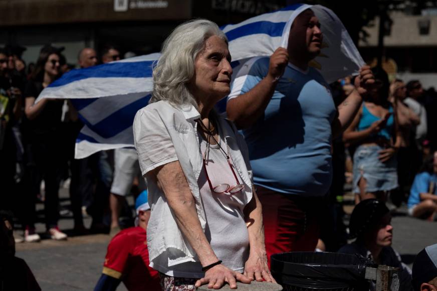 En Montevideo y en Qatar, así se vivió el debut mundialista de Uruguay vs. Corea del Sur