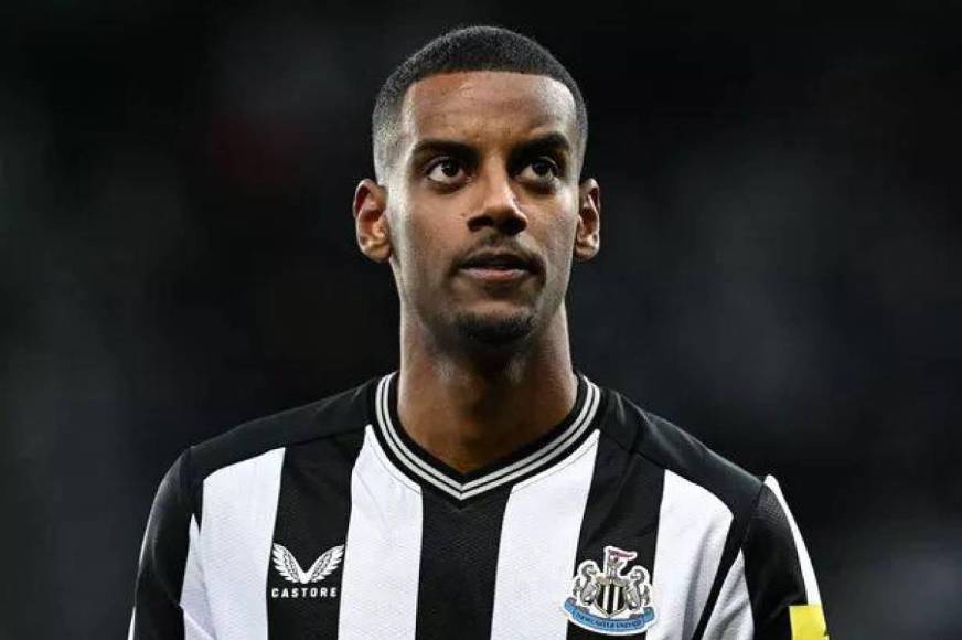 Real Madrid quiere otro bombazo en el mercado y Flick descarta fichaje en el Barça