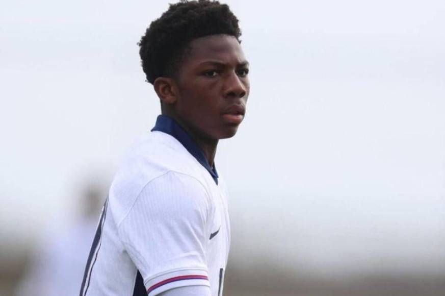 Messi anuncia dónde se retirará, crack llega a Real Madrid y primeros fichajes de Flick