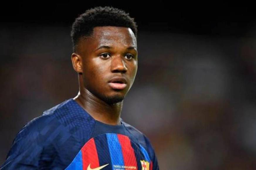 FICHAJES: Pide salir de Barcelona y dos jugadores con ofertas para dejar el Real Madrid