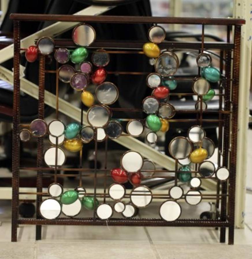 Metales y espejos, una mezcla asombrosa