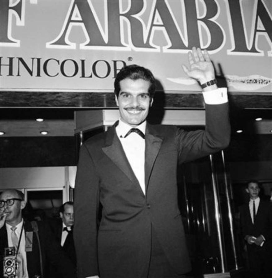 Muere Omar Sharif, actor de 'Lawrence de Arabia' y 'Doctor Zhivago'