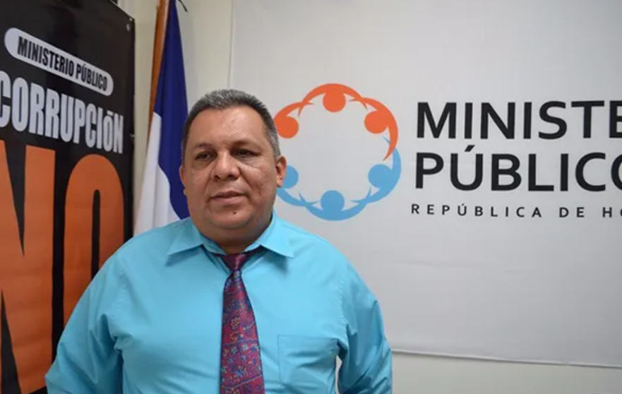 Evaluación al alumno y orden de captura contra maestra, así avanza supuesto caso de maltrato en escuela de Choloma