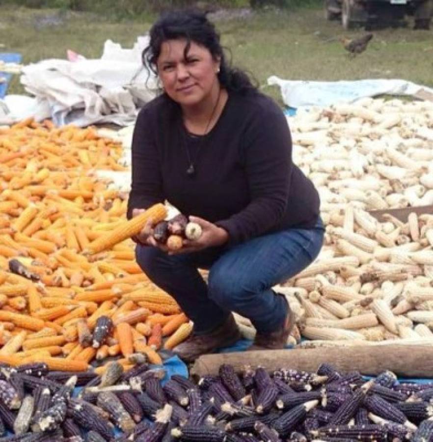 Celebridades y políticos del mundo entero lamentan asesinato de Berta Cáceres