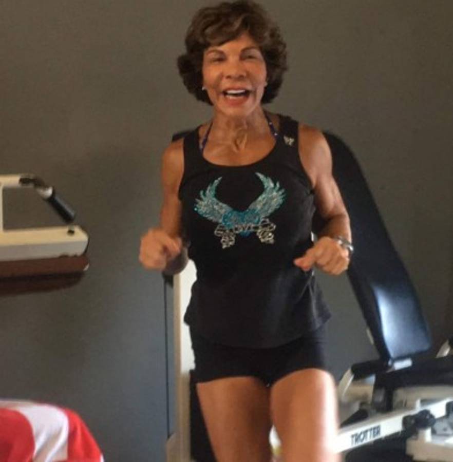 Fotos: Ella es Josefina Monasterio, la fisicoculturista venezolana de 71 años  