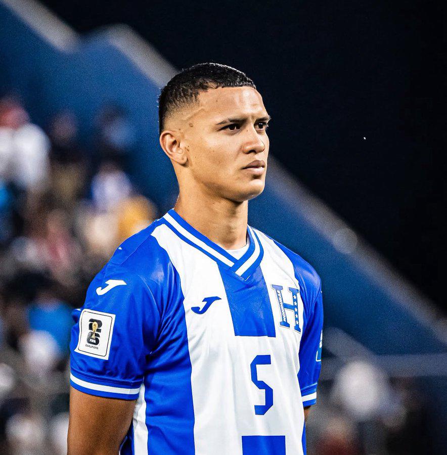 ¡Sorpresas! El 11 titular con el que debutaría José Molina al frente de Honduras ante Perú