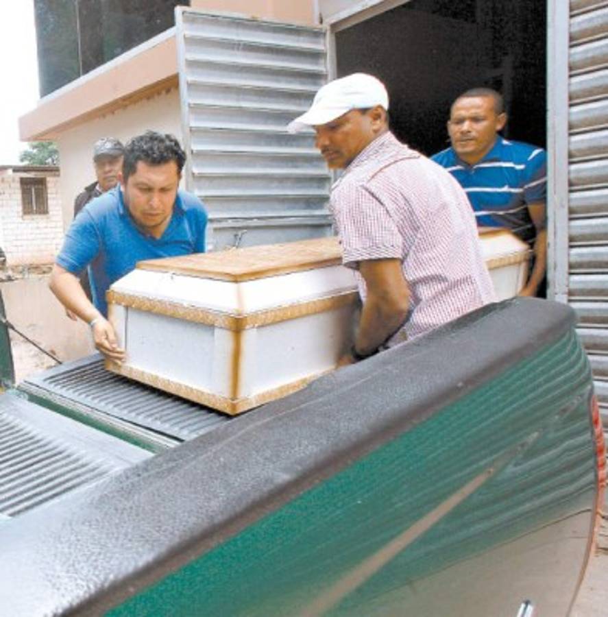 Lo sacan de su casa y aparece muerto en una quebrada