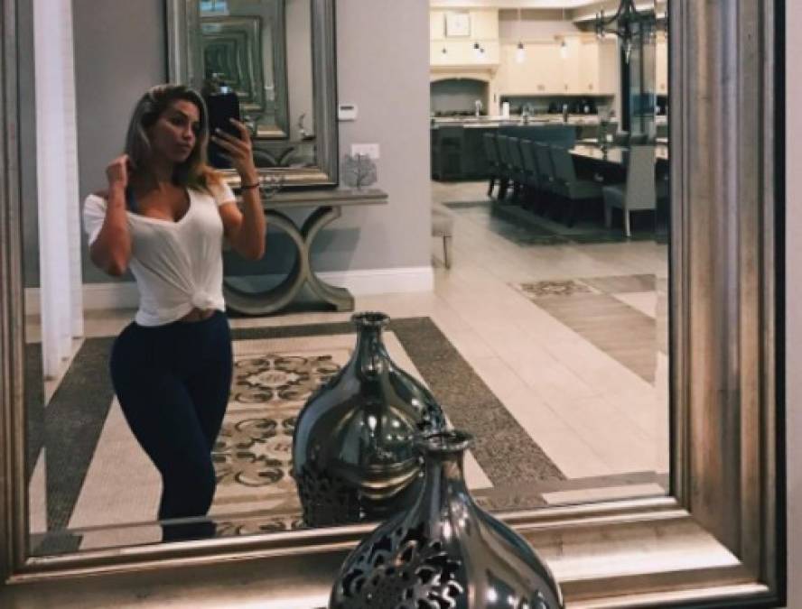 Claudia Sampedro, la Kim Kardashian cubana que conquista Instagram