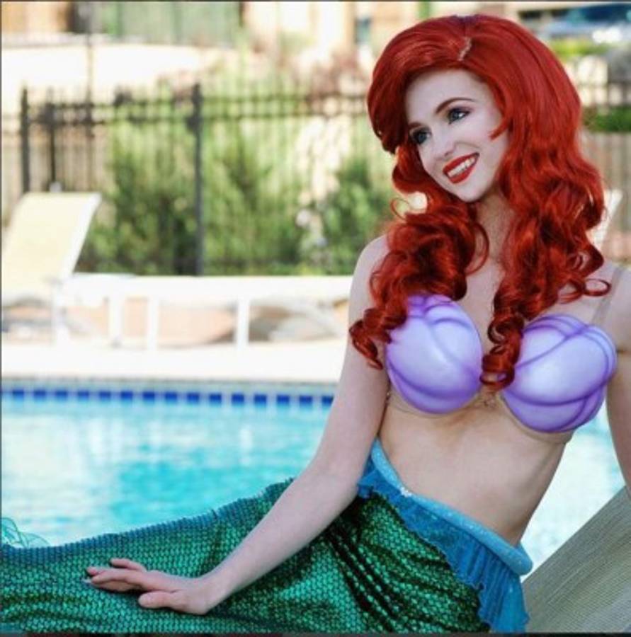 Joven gasta miles de dólares para transformarse en las princesas de Disney