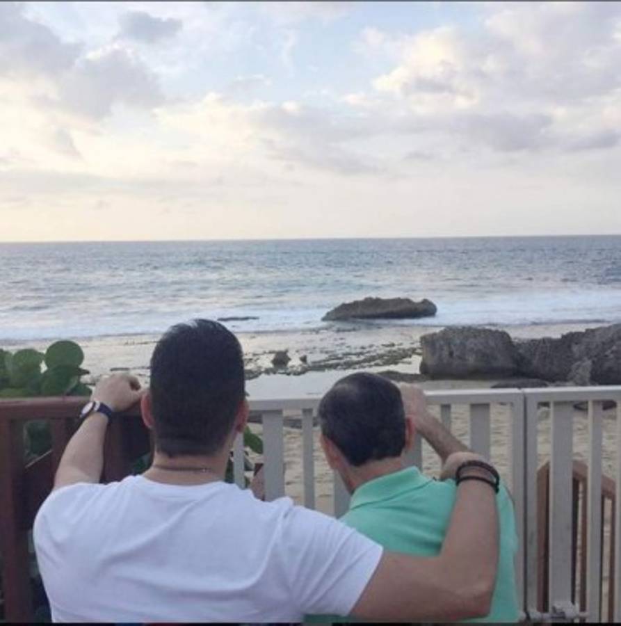 Cantante Victor Manuelle sufre lamentable pérdida familiar