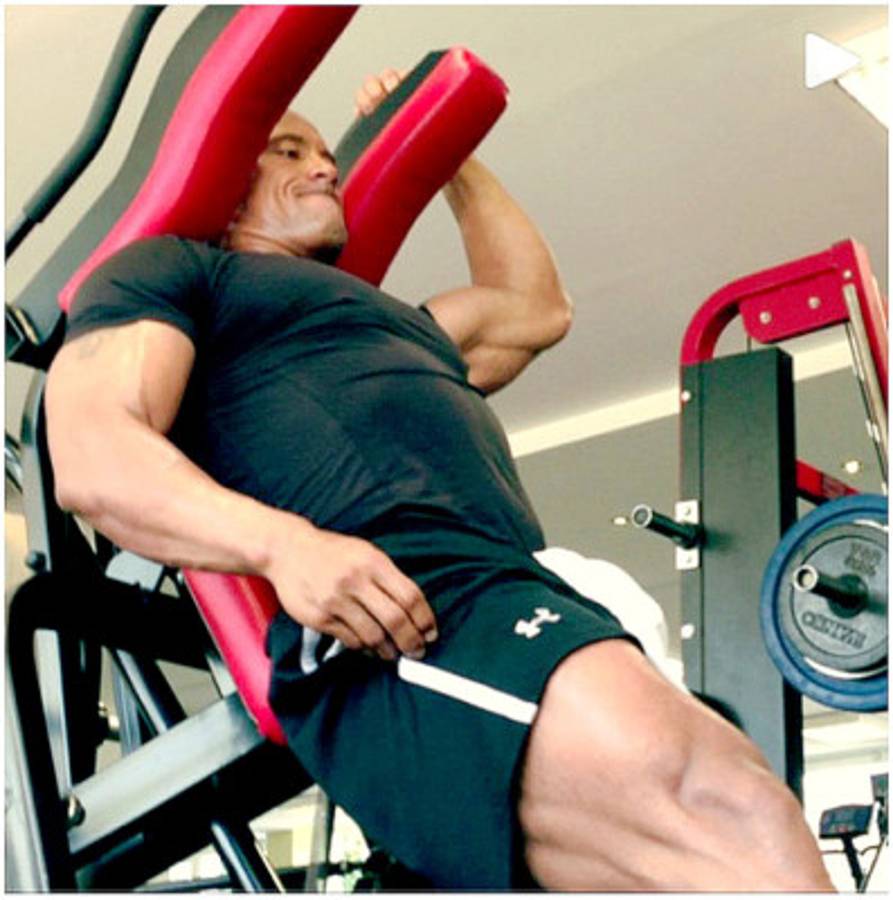 FOTOS: 'La Roca' y sus poderosos músculos para 'Hércules'