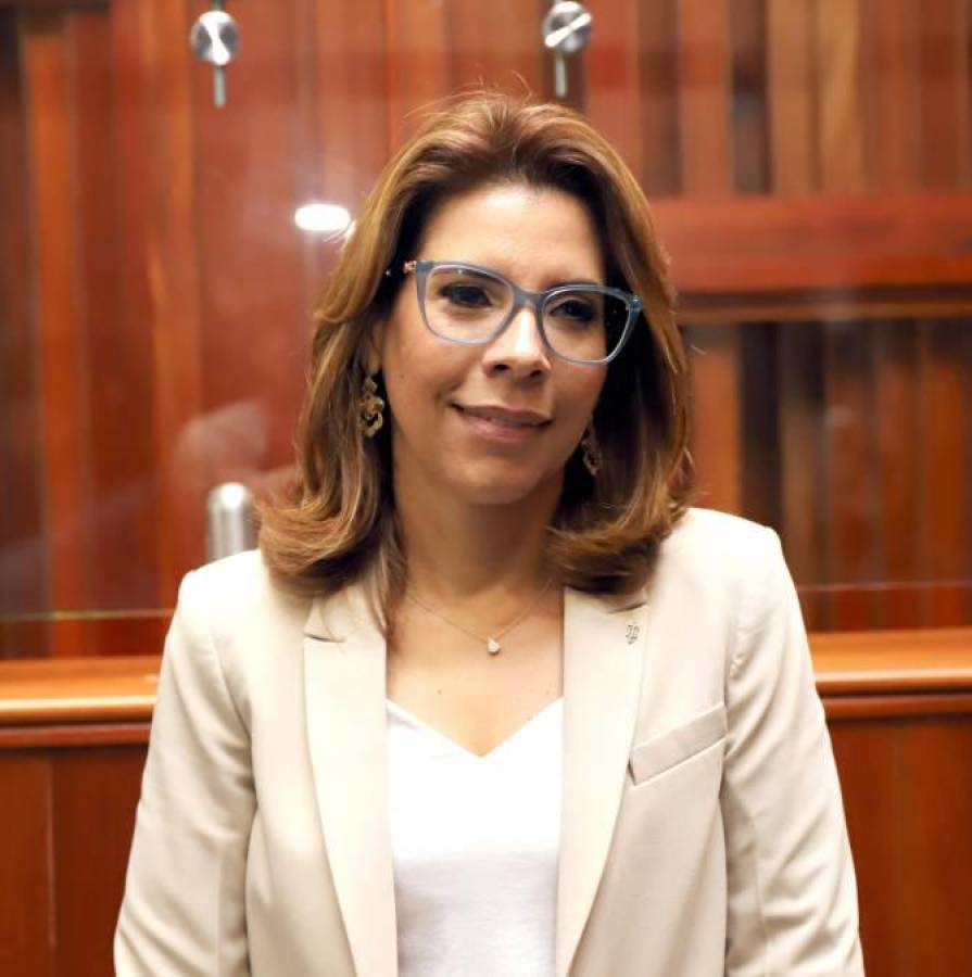 3. Danelia Ferrera Turcios (Nacionalista)