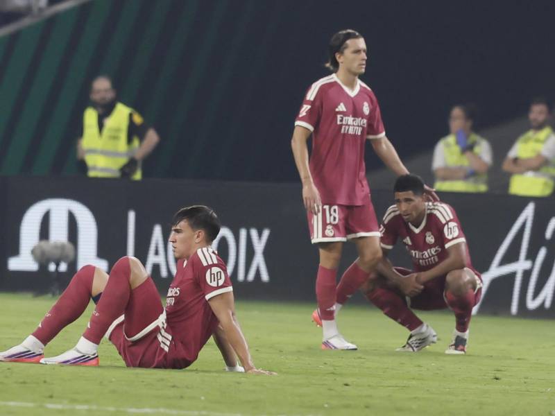 Betis se da a respetar en casa y se baja al Real Madrid; gol anulado y penal fallado