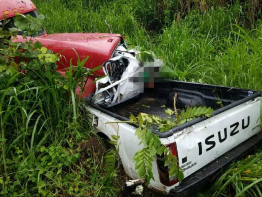 Impactantes imágenes de fatal choque en carretera al occidente de Honduras