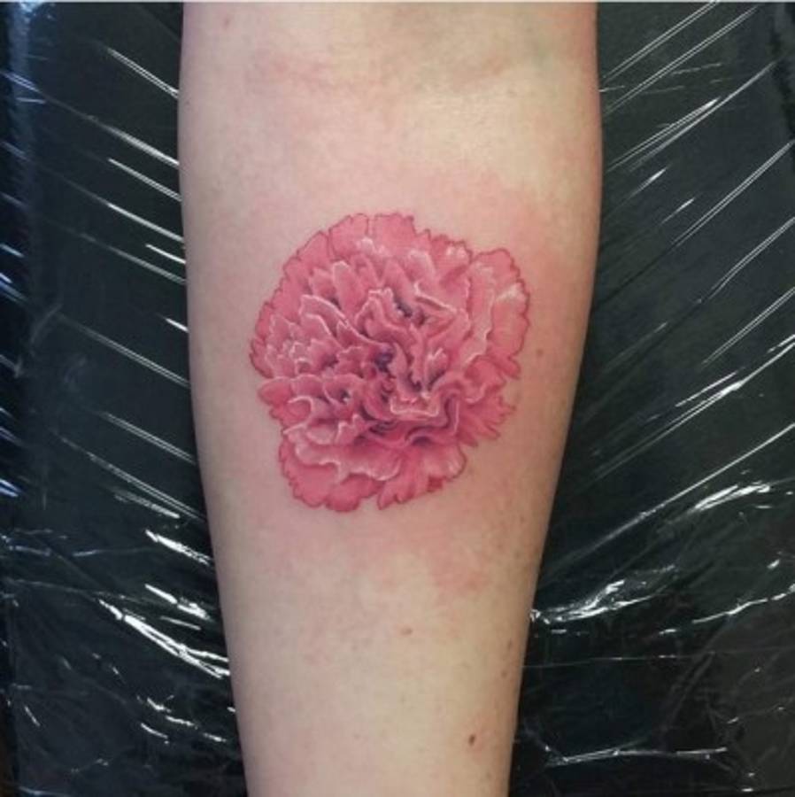 Conoce la flor que te corresponde tatuarte según tu signo zodiacal