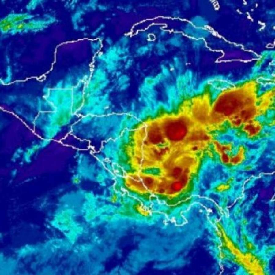 Honduras: Otto podría fortalecerse y convertirse de nuevo en huracán categoría 1