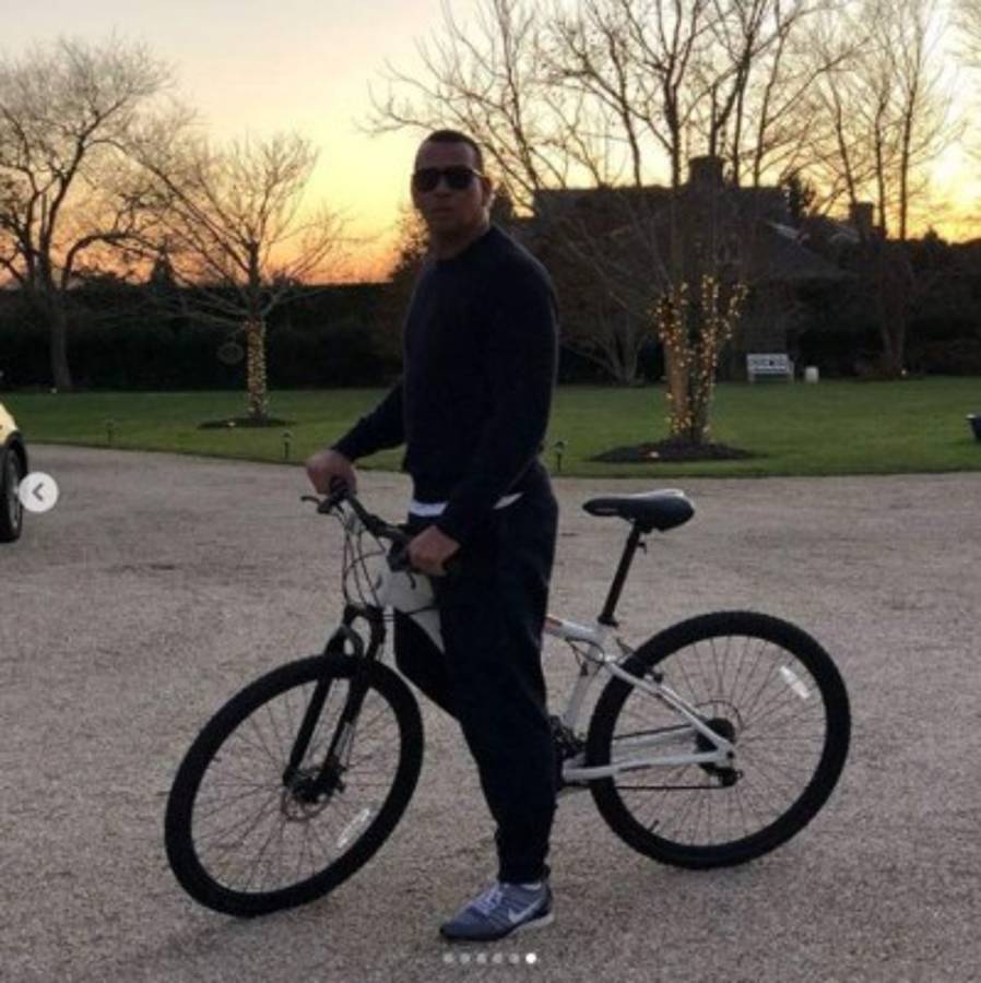 El romántico paseo de Jennifer López y Alex Rodríguez