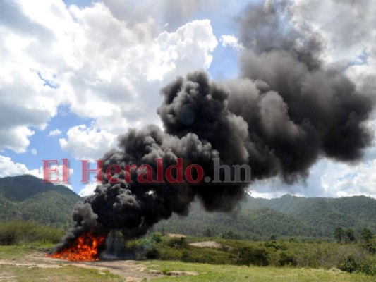 Así fue la 'incineración sin precedentes' de más de 3 mil kilogramos de cocaína en la capital 