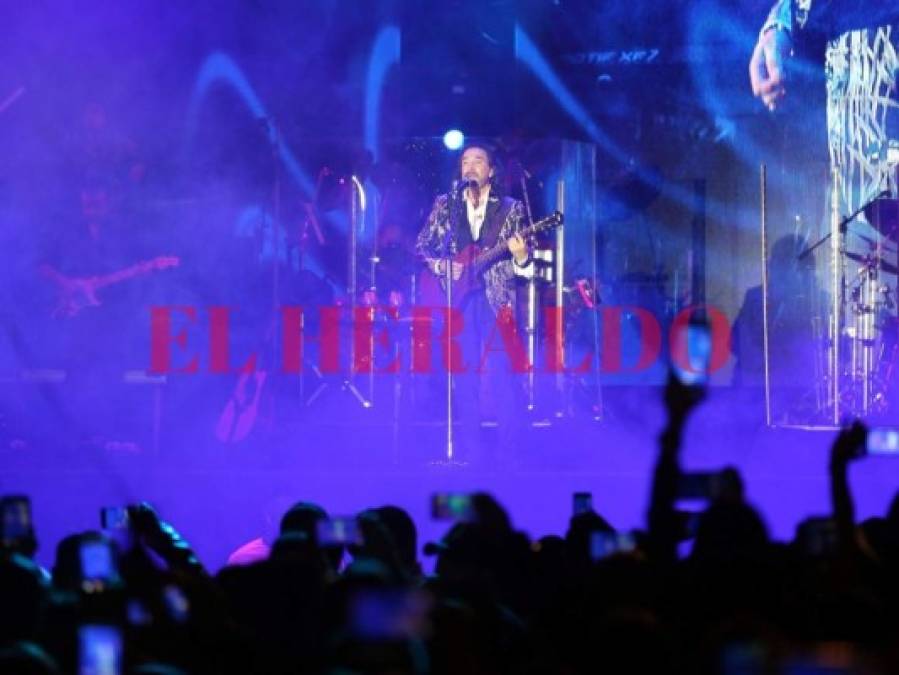 Así fue el concierto de Marco Antonio Solís 'El Buki' en Tegucigalpa, Honduras