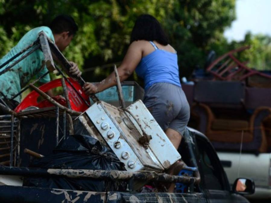 Evacuación de pobladores de El Progreso, Yoro, ante amenaza de Iota (Fotos)