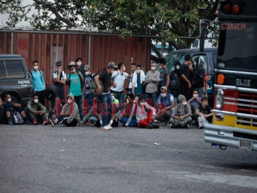 FOTOS: Para evitar Covid-19, hondureños deportados fueron aislados