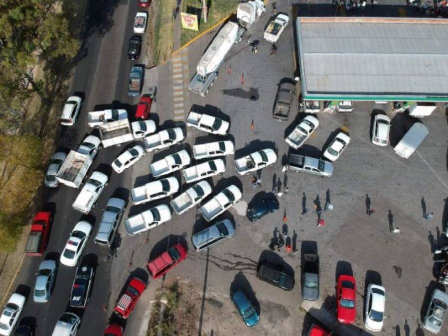 Impactantes imágenes de la crisis por escasez gasolina en México