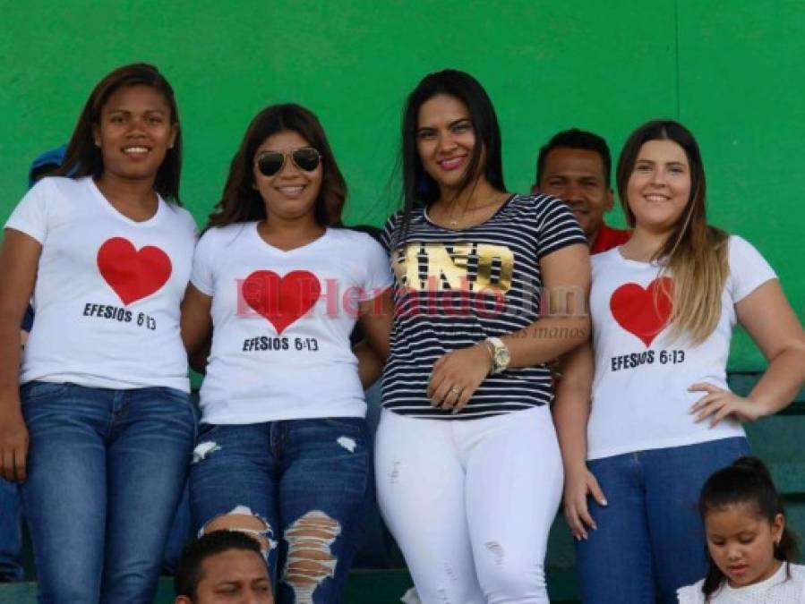 Las bellezas del partido entre Honduras Progreso y Juticalpa