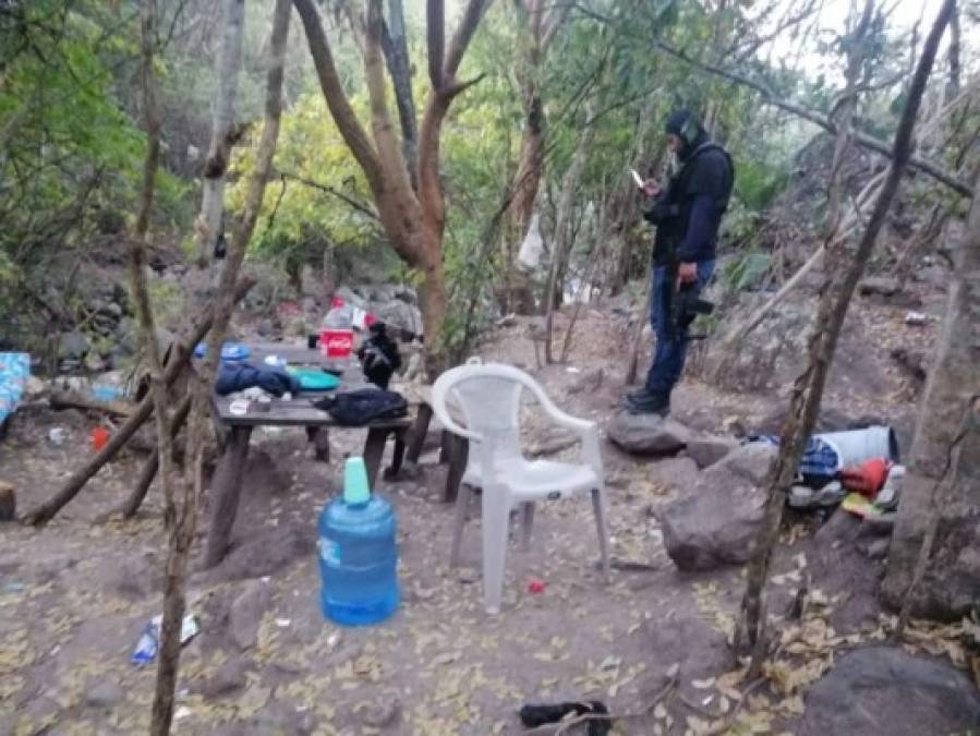 Armas, drogas y sicarios, lo encontrado en el campamento de la MS (Fotos)