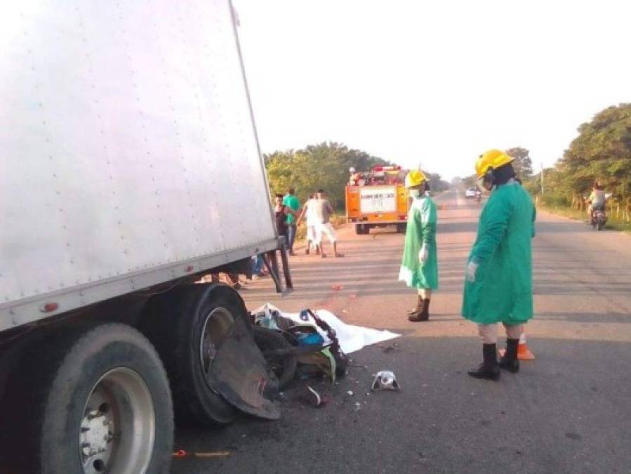 Alcohol, exceso de velocidad e imprudencia, tiñen de sangre las carreteras de Honduras