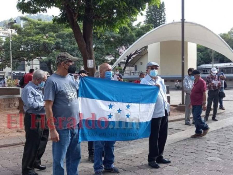 Rinden tributo al general Francisco Morazán en el parque Central de Tegucigalpa (FOTOS)