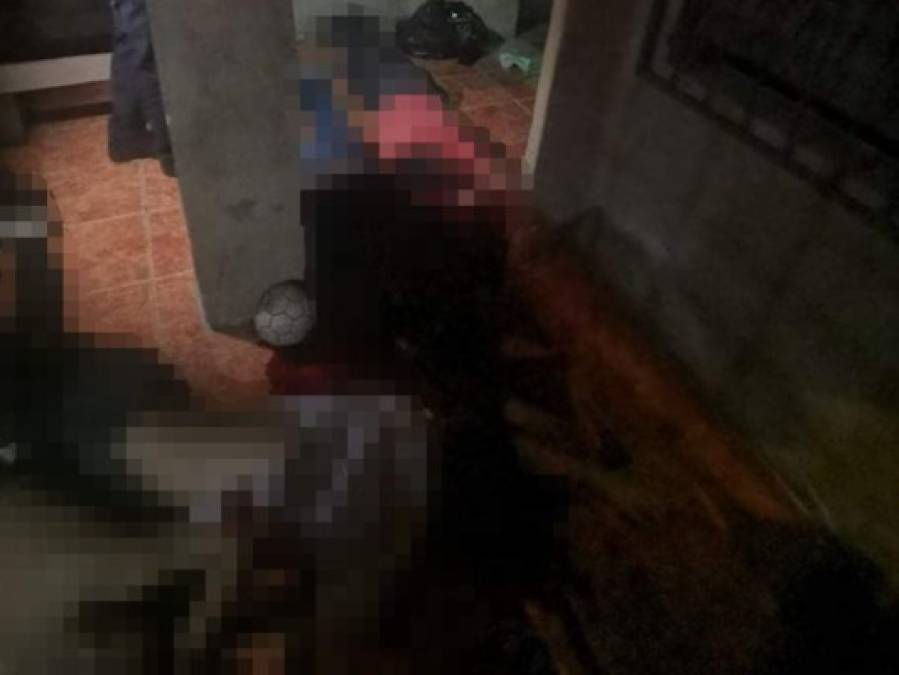 Las primeras fotos de la masacre en la colonia Sandoval Sorto de SPS