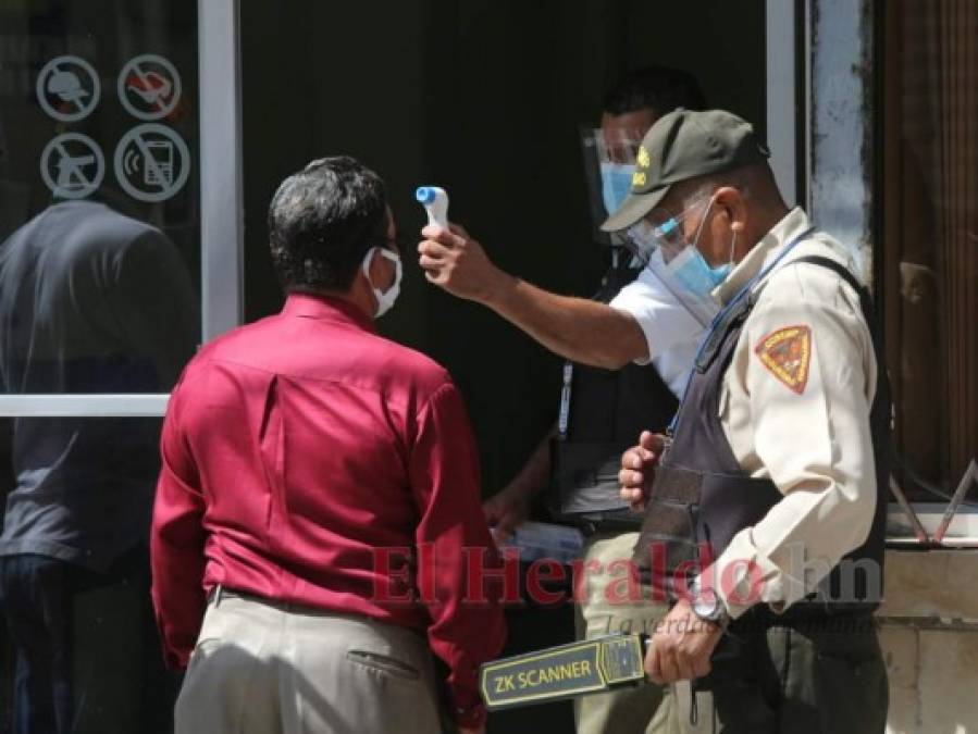 FOTOS: La capital avanza en la fase 1 de la reapertura de la economía