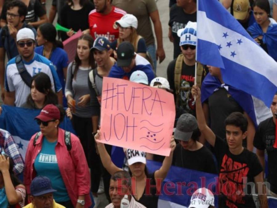 FOTOS: Así se desarrolló la marcha de la Plataforma en Tegucigalpa