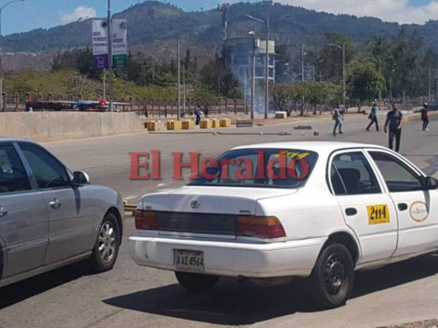 Así fue la protesta protagonizada por encapuchados en Ciudad Universitaria