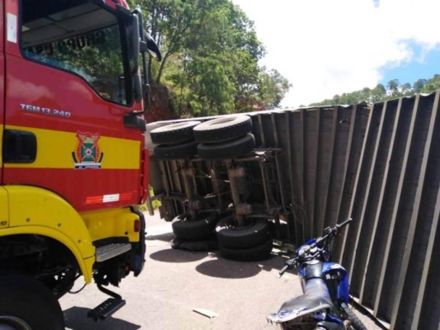 Las imágenes del aparatoso accidente que dejó dos muertos en carretera a oriente