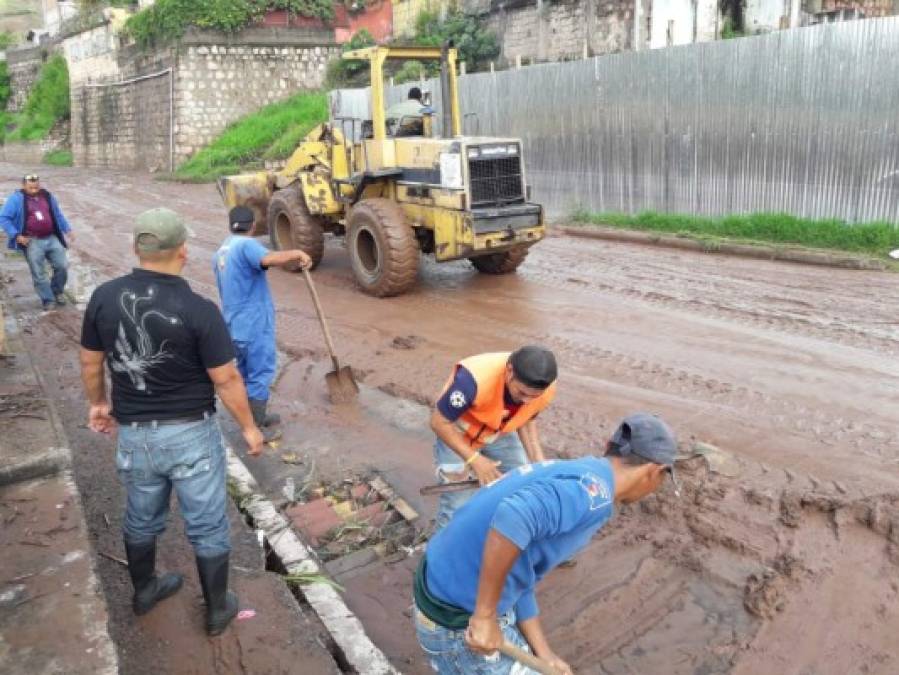 FOTOS: Así luce el río Choluteca tras las fuertes lluvias que azotaron la capital de Honduras