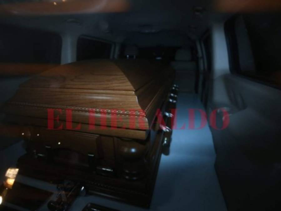 Fotos: Así fue trasladado el cadáver de José Rafael Ferrari desde el aeropuerto Toncontín a la funeraria donde será velado