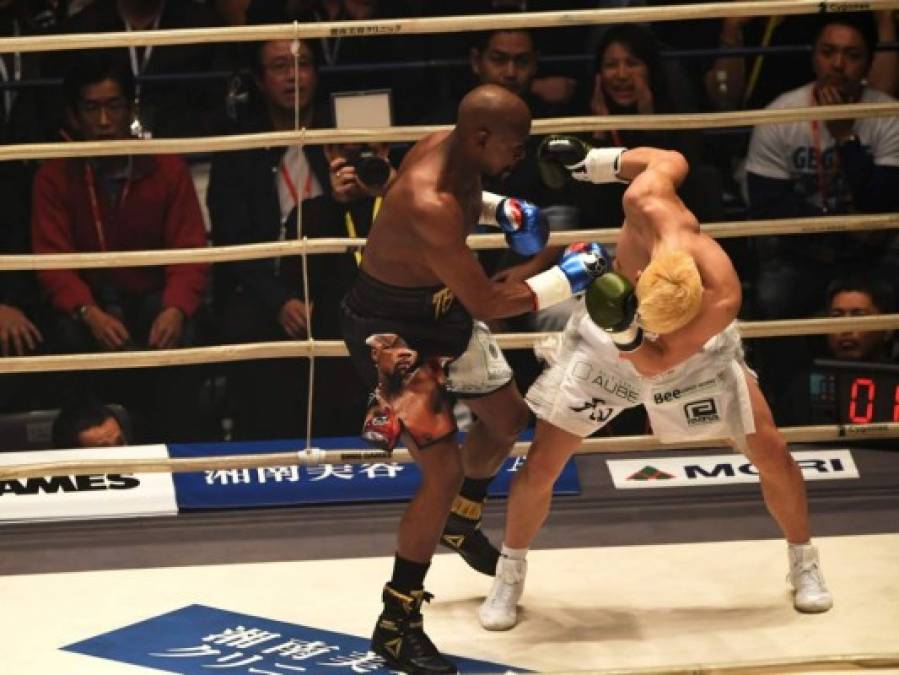 FOTOS: Así noqueó Floyd Mayweather al japonés Tenshin Nasukawa