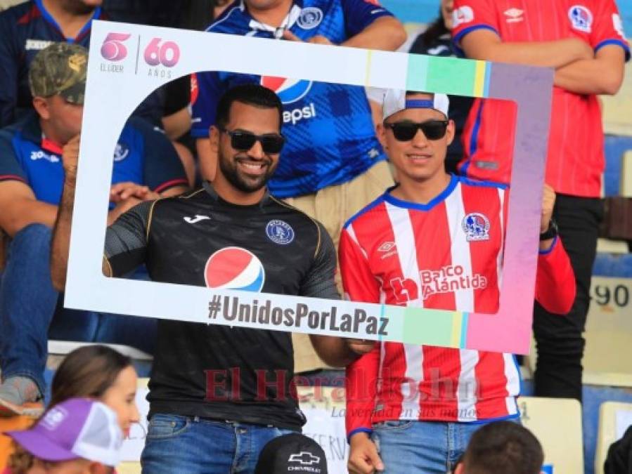 Rostros de pasión en la final: Aficionados de Motagua y Olimpia pintan el Estadio Nacional