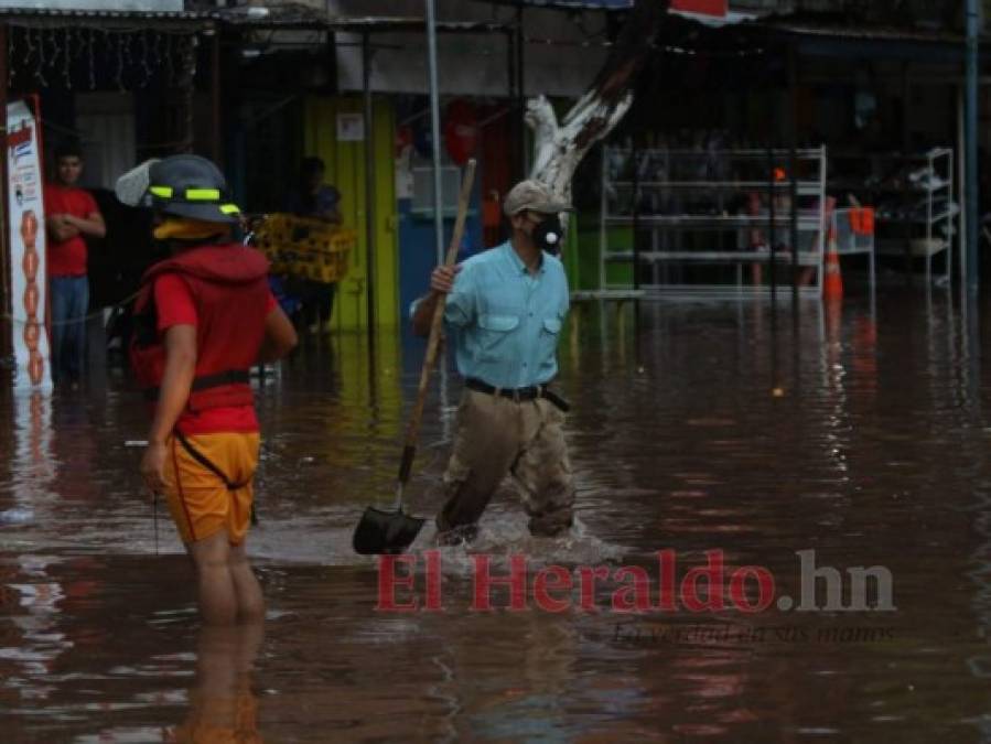 FOTOS: El caos provocado por las lluvias en la populosa Kennedy