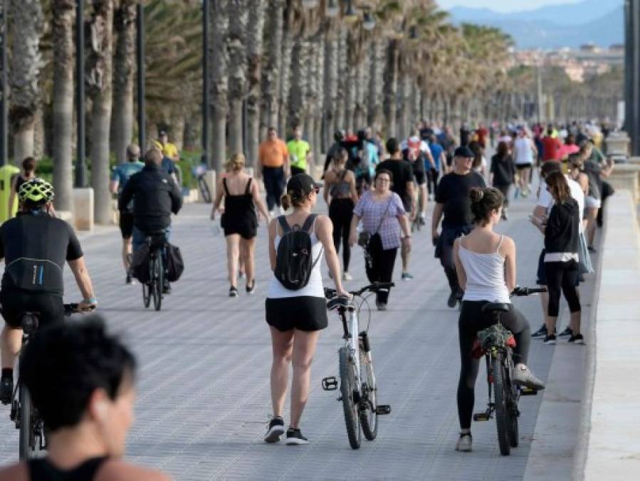 A tomar aire libre y hacer deportes; España flexibiliza confinamiento
