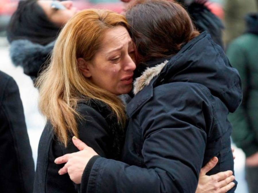 FOTOS: Llanto y dolor en homenaje a dos de las víctimas del avión derribado por misil iraní