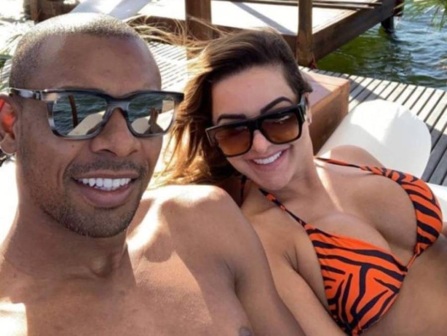 Las bellas parejas de los jugadores de Chelsea y Manchester City, finalistas de la Champions