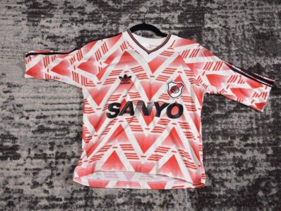 Las camisetas más feas en la historia del fútbol