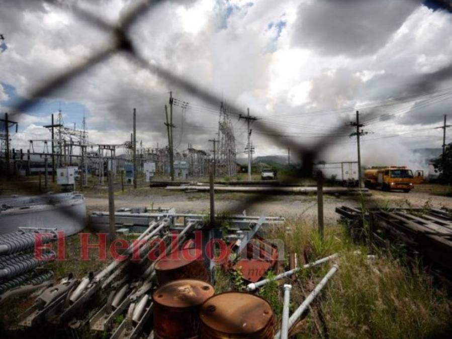 Las imágenes que dejó voraz incendio en planta de la ENEE