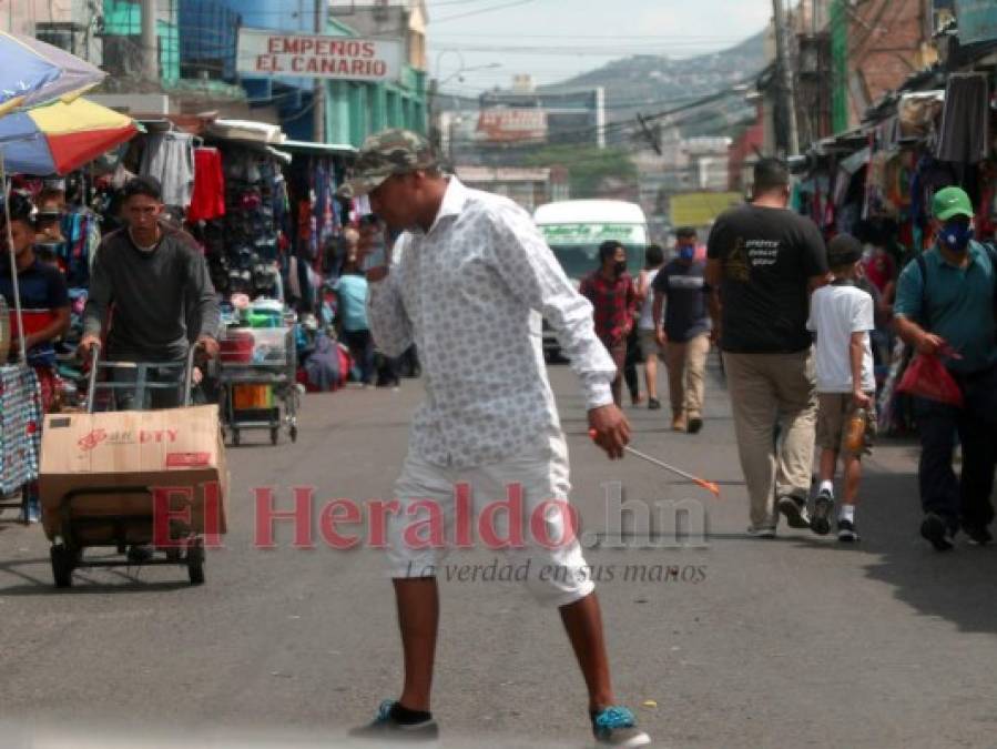 Con aglomeración y sin bioseguridad operan mercados capitalinos (FOTOS)