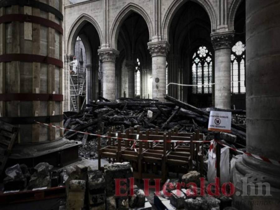 Así luce la catedral de Notre Dame a un mes del incendio