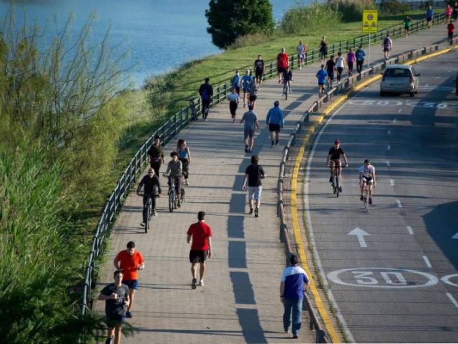 A tomar aire libre y hacer deportes; España flexibiliza confinamiento