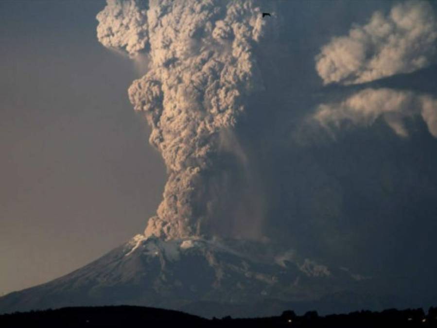 10 volcanes que han hecho erupción en el mundo